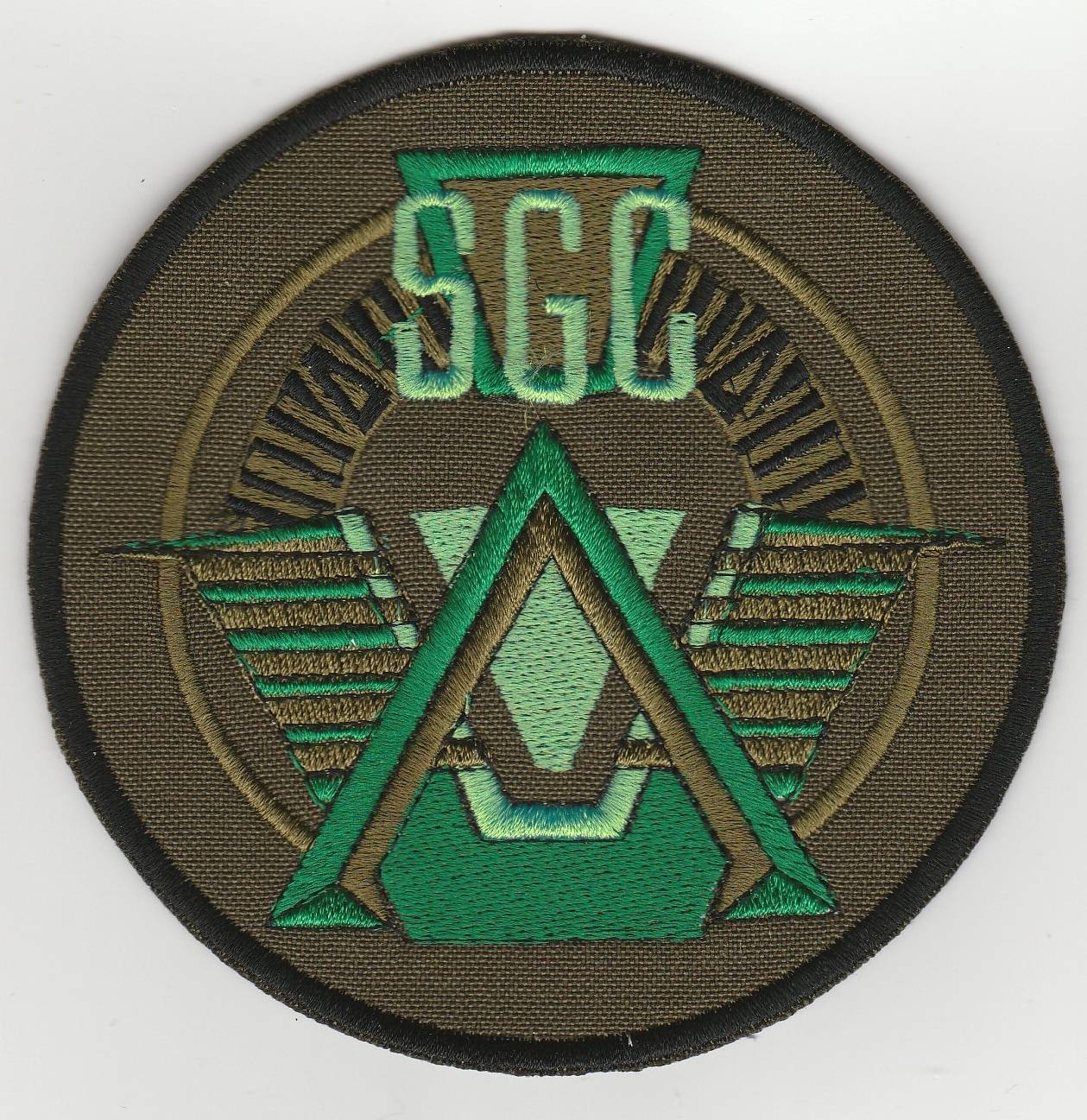 STARGATE COMMAND uzšuve